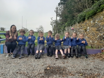 Naíonáin Bheaga.jpg